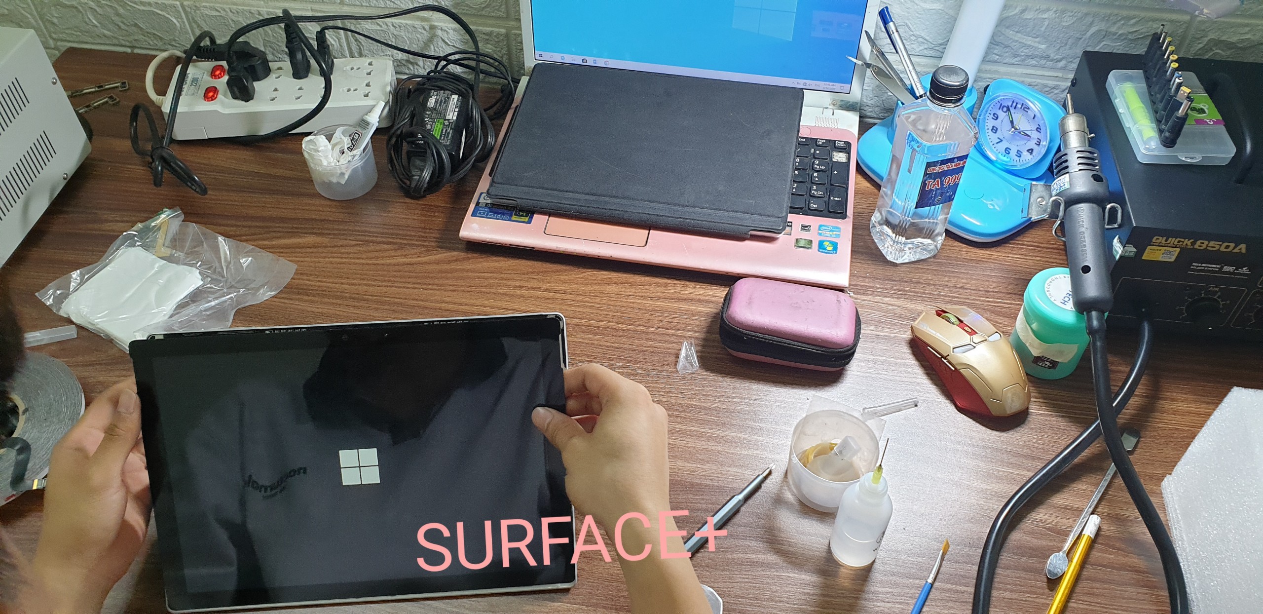 Địa chỉ thay pin surface uy tín tại Hà Nội 9 3 1 1 Địa chỉ thay pin surface uy tín tại Hà Nội