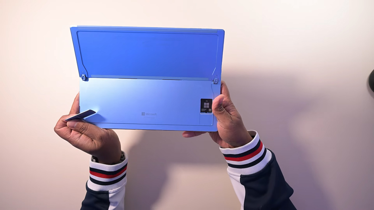 danh gia surface pro 11 24 Đánh giá Surface Pro 11: Microsoft chưa từng tạo ra một chiếc Surface nào hoàn hảo như thế