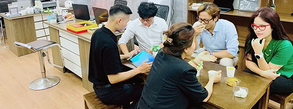 MacBook Bảo Dưỡng Chuyên Sâu Tại Hà Nội - Dịch Vụ Uy Tín, Chất Lượng Cao 9 slide03 MacBook Bảo Dưỡng Chuyên Sâu Tại Hà Nội - Dịch Vụ Uy Tín, Chất Lượng Cao